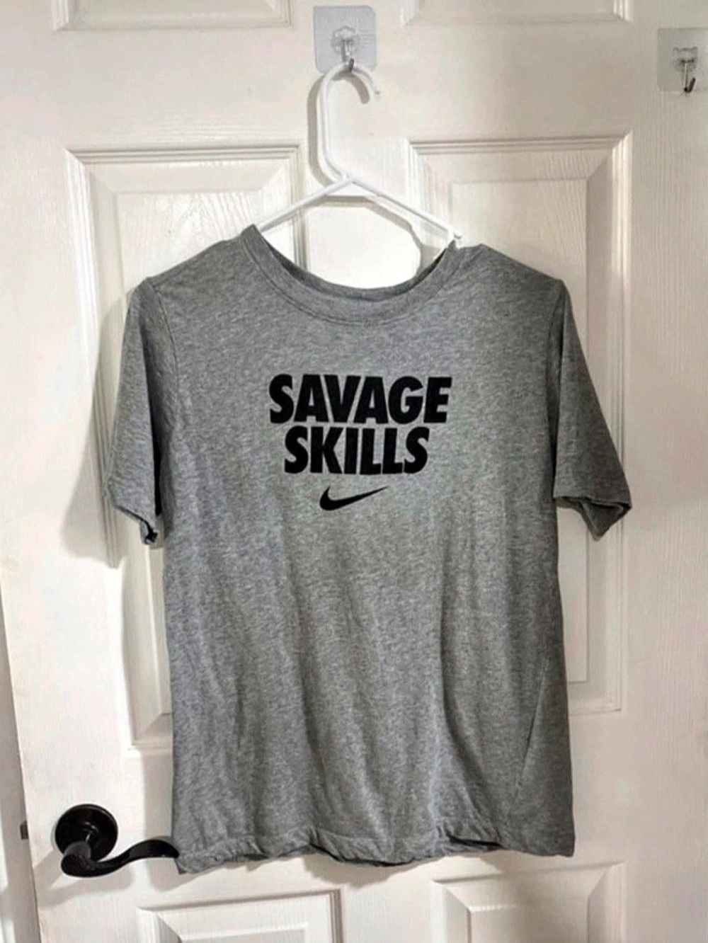 Nike Savage Skills Graphic Tee in Gray Like New